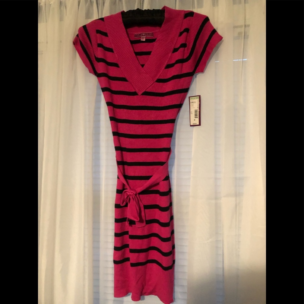 Derek Heart ♥️ Sweater Dress